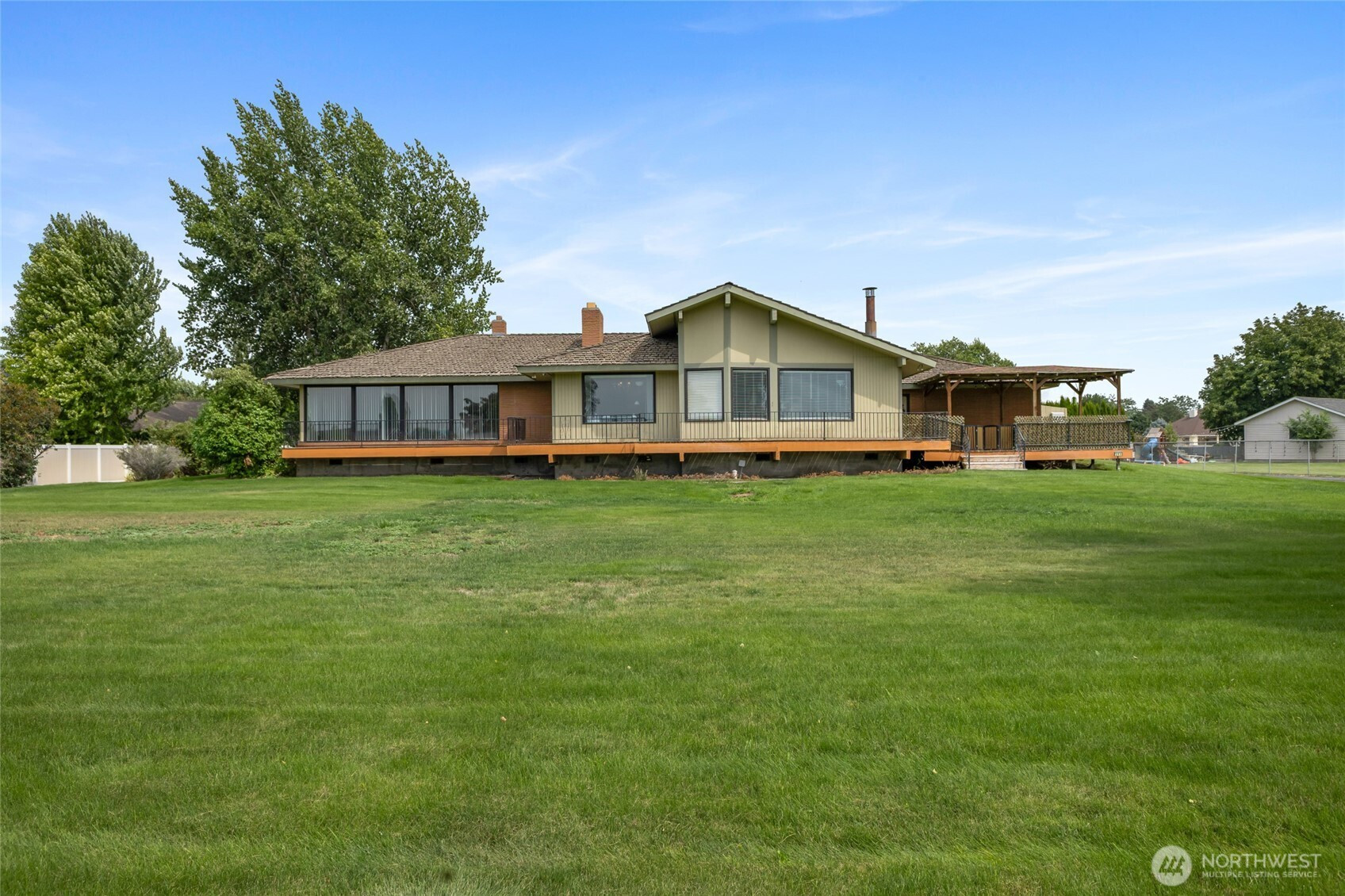 253 NE Karl Road, Moses Lake, WA 98837