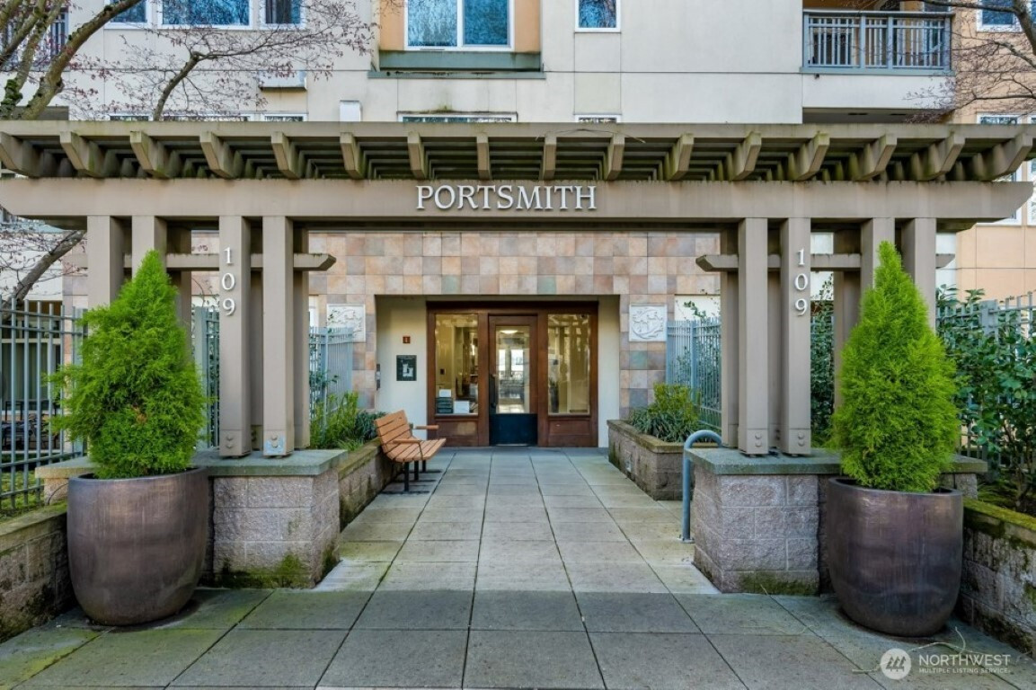 109 2nd Street S, Kirkland, WA 98033