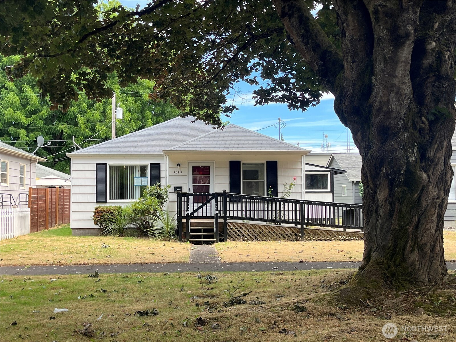 1310 8 Avenue, Longview, WA 98632