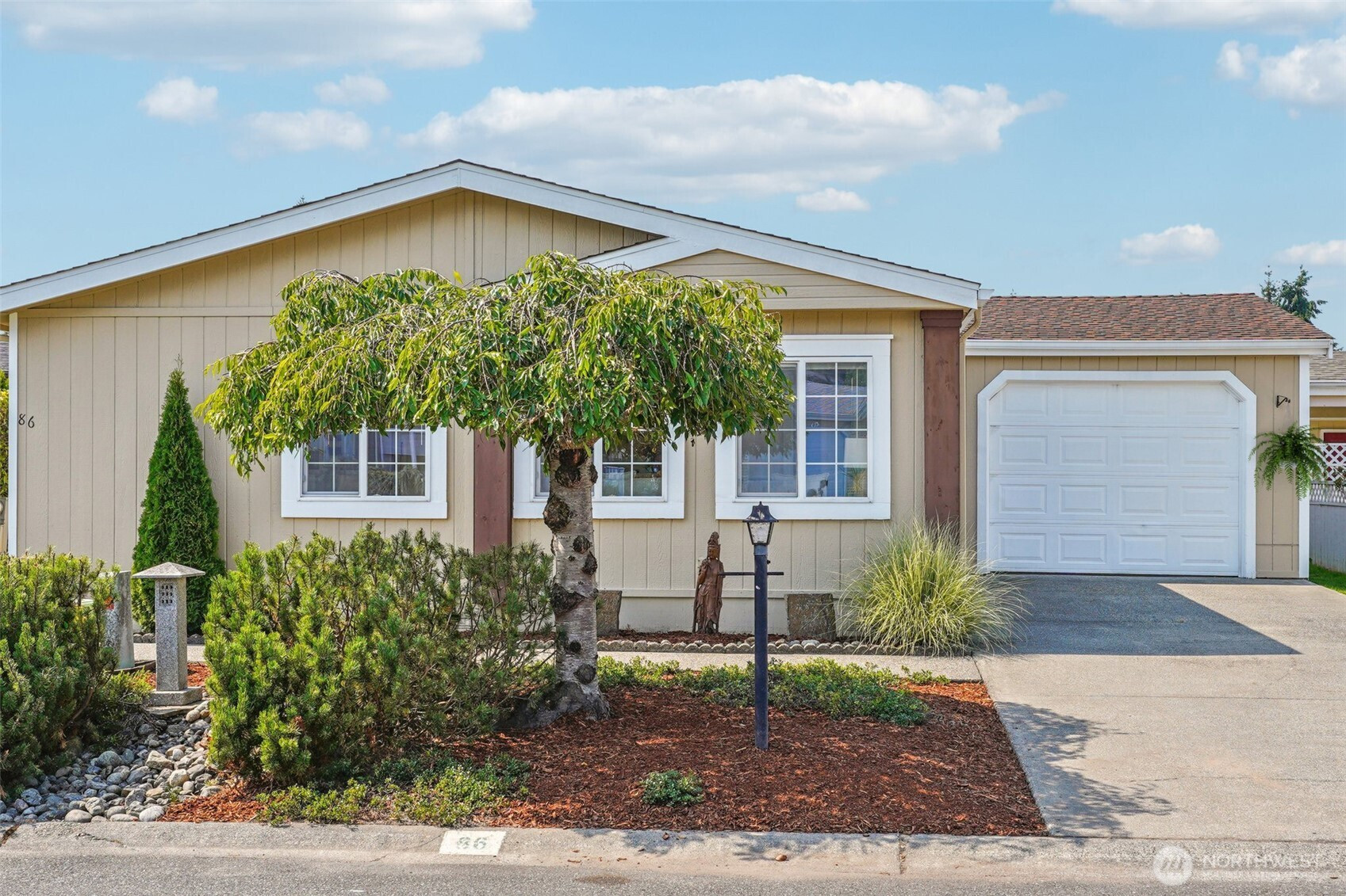 2610 E Section Street, Mount Vernon, WA 98274