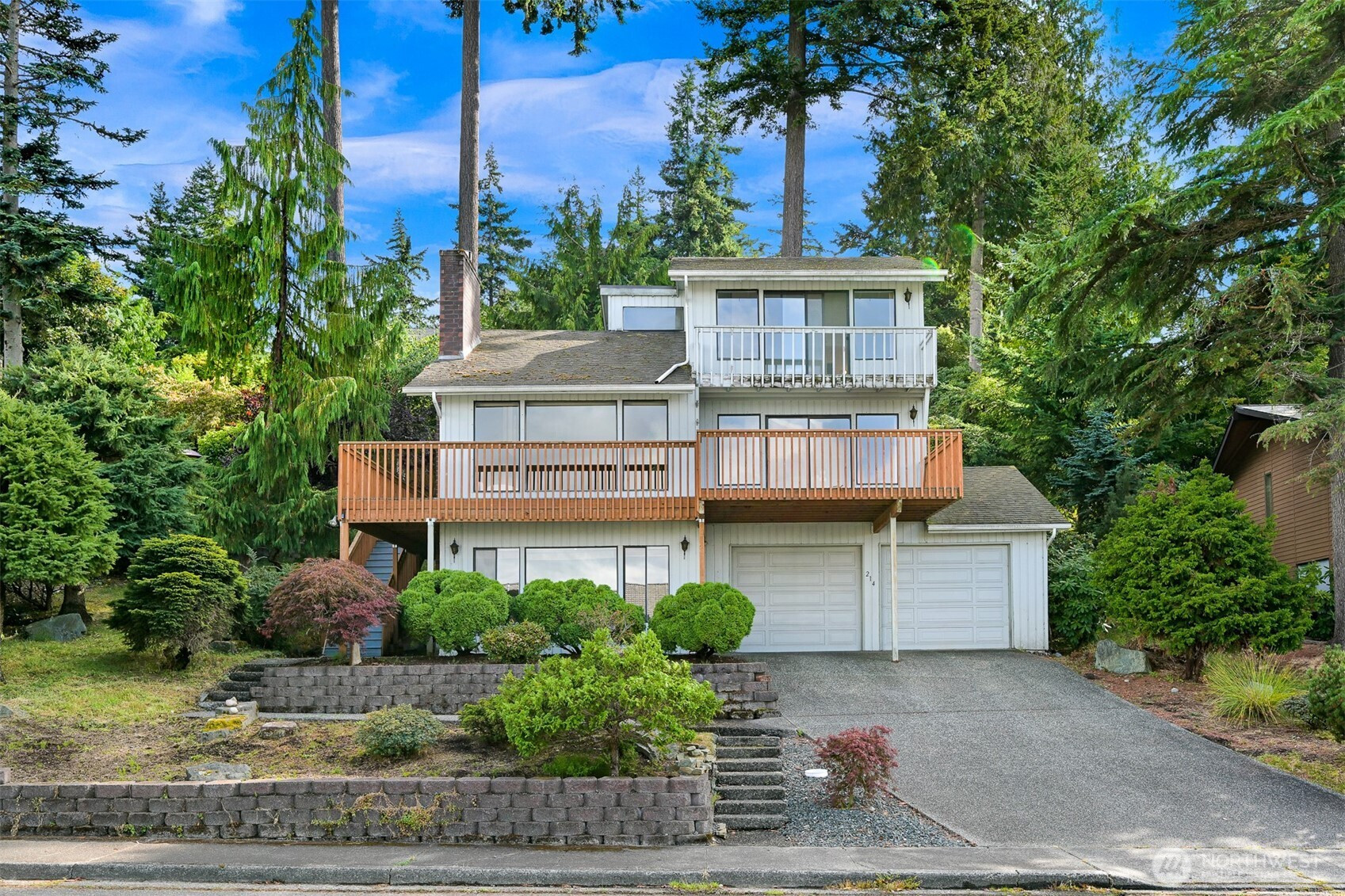 214 Bayside Road, Bellingham, WA 98225
