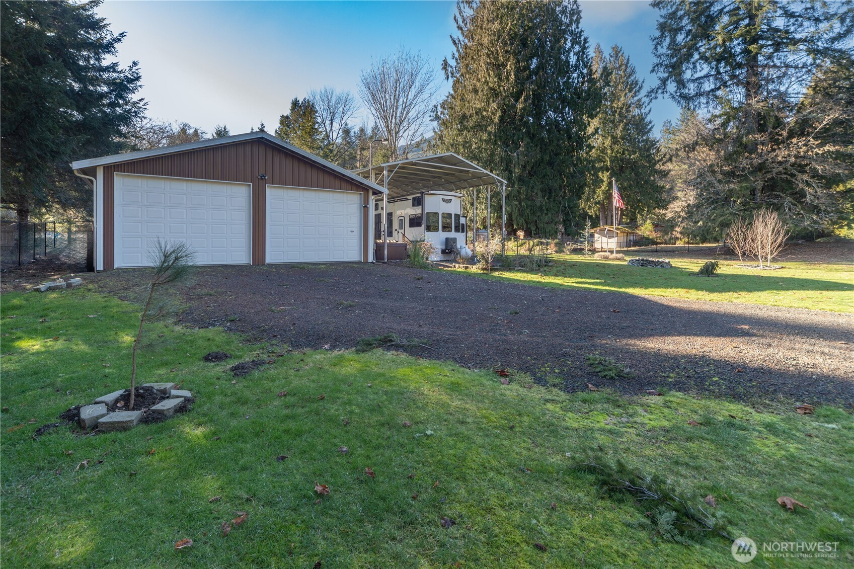60 Pinto Lane, Brinnon, WA 98320