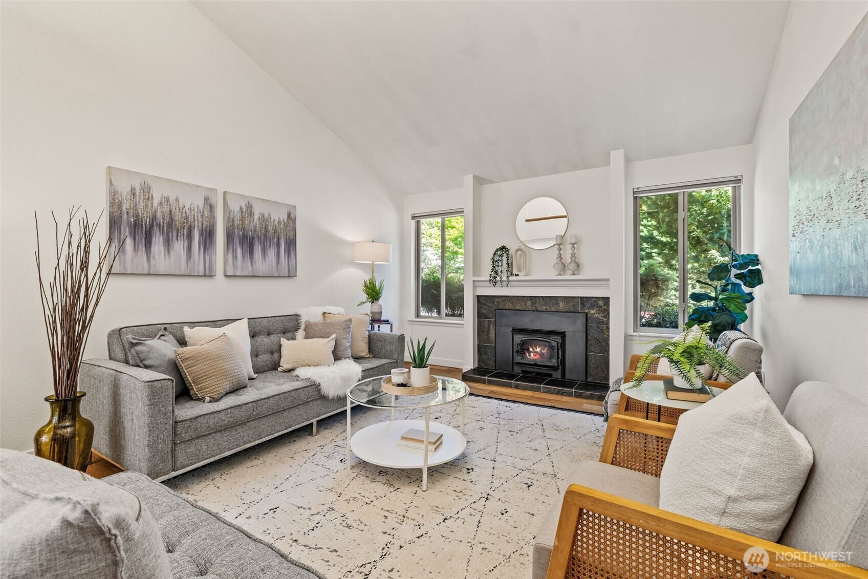 15920 NE 15th Street, Bellevue, WA 98008