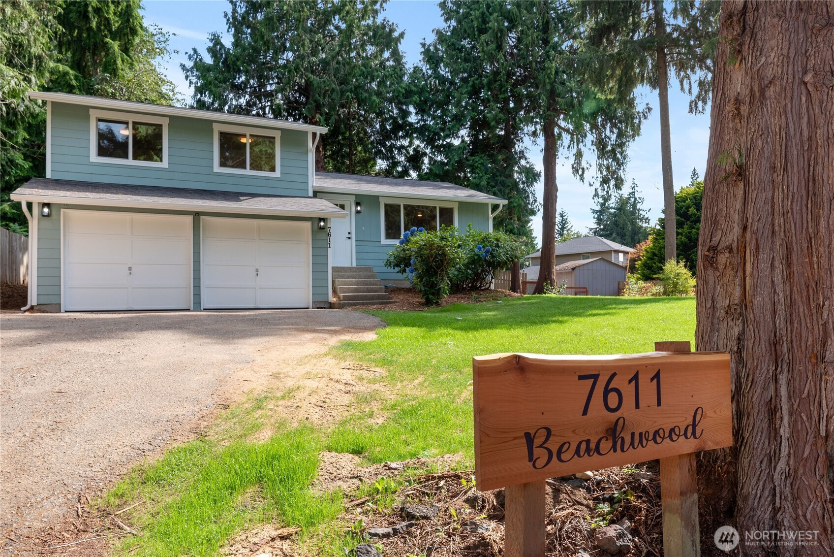 7611 NE Beachwood Avenue, Poulsbo, WA 98370