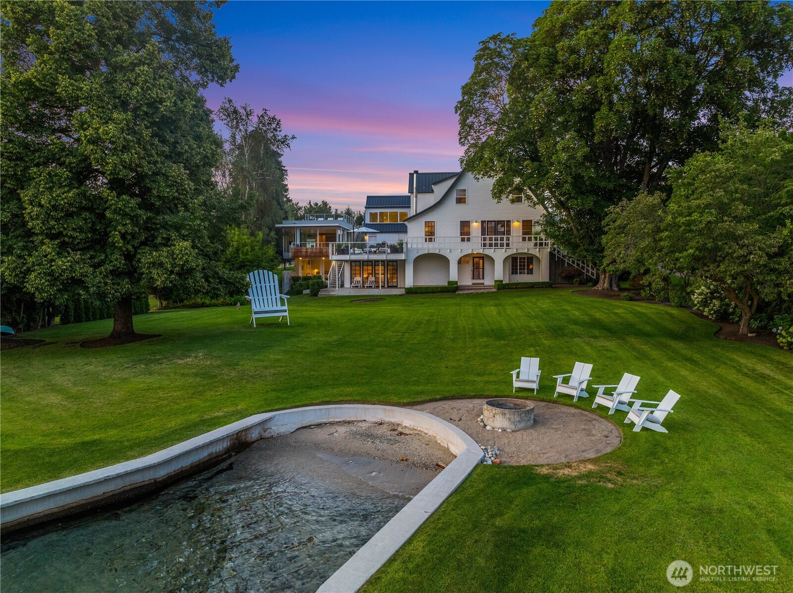 110 S Bennett Road, Manson, WA 98831