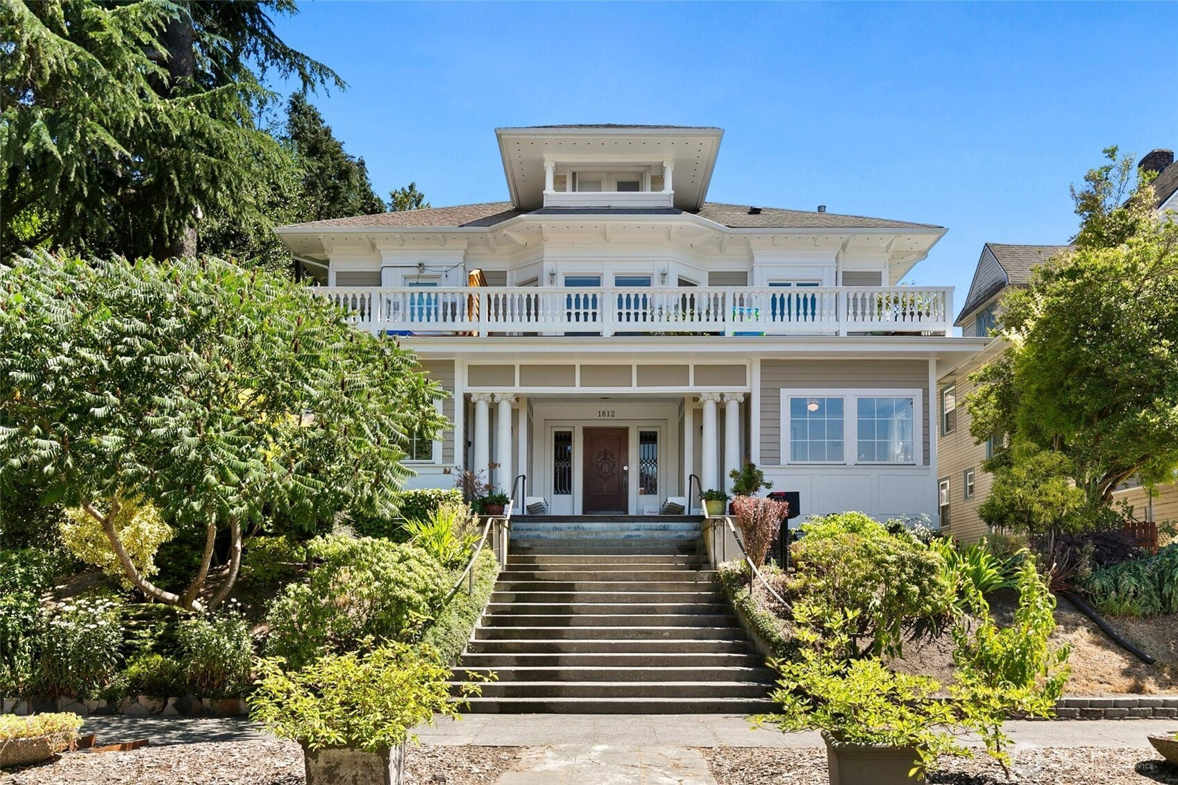 1812 16th Avenue, Seattle, WA 98122