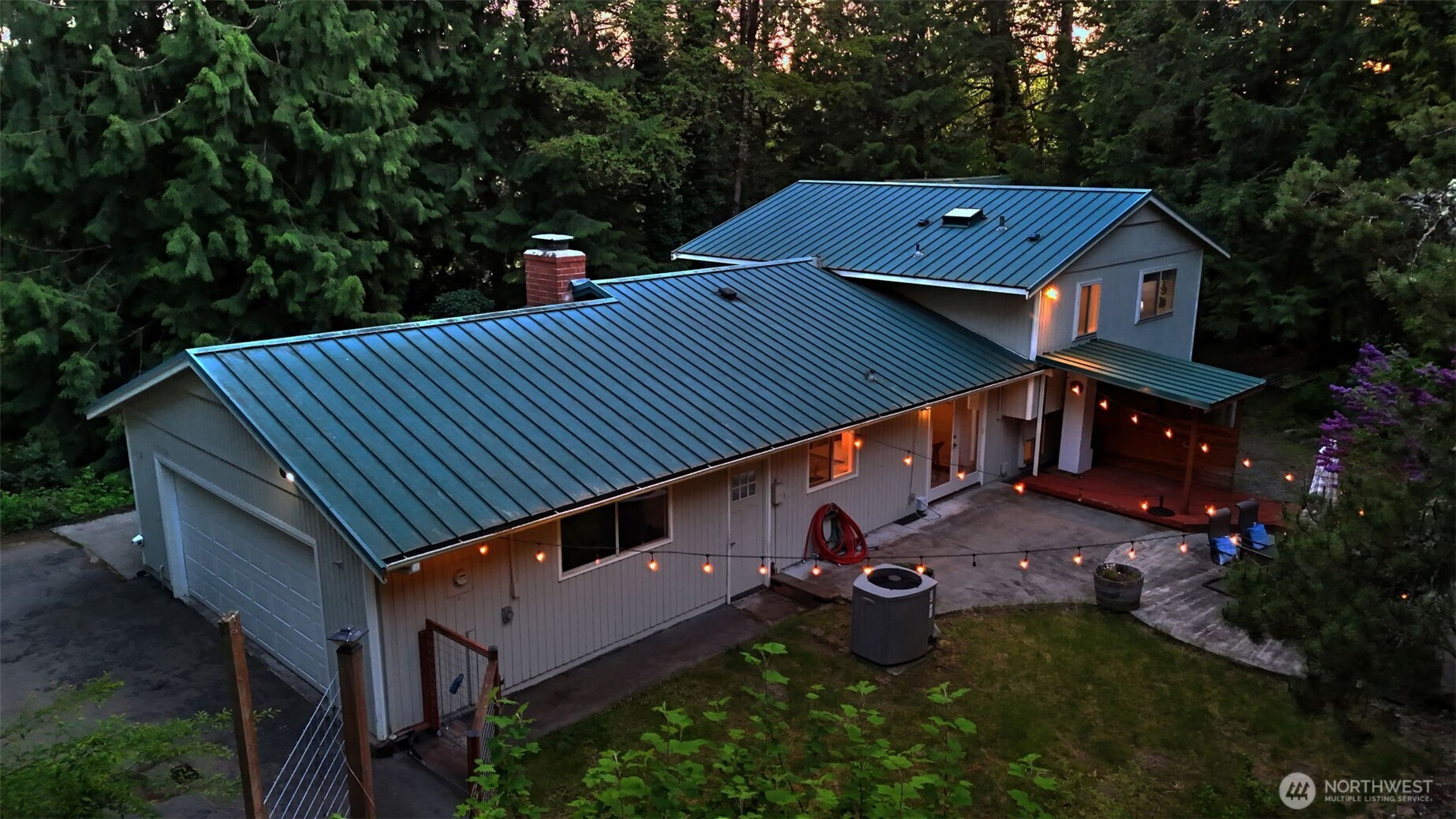 19134 SE May Valley Road, Issaquah, WA 98027