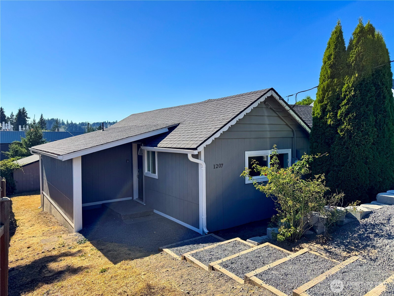 1207 N 13th Avenue, Kelso, WA 98626