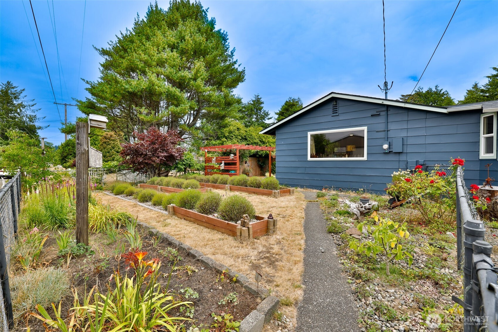 2548 Evergreen Park Road, Grayland, WA 98547