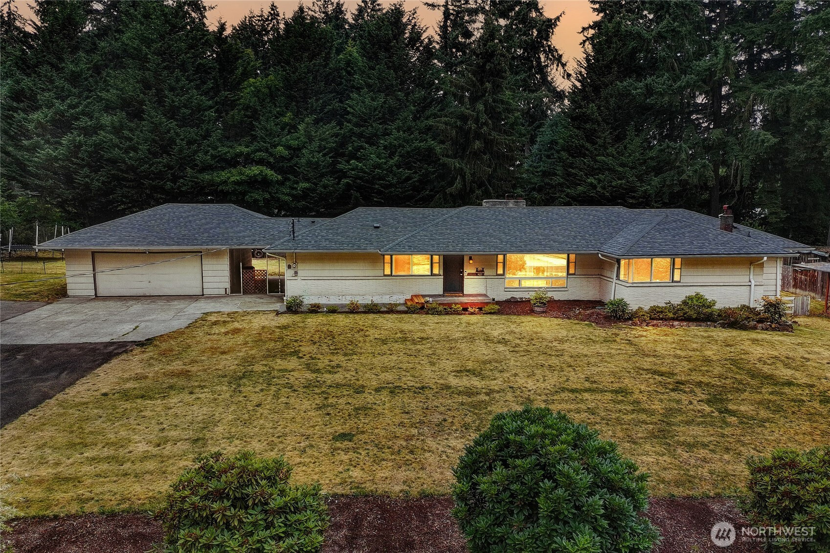 7810 25th Avenue E, Tacoma, WA 98404