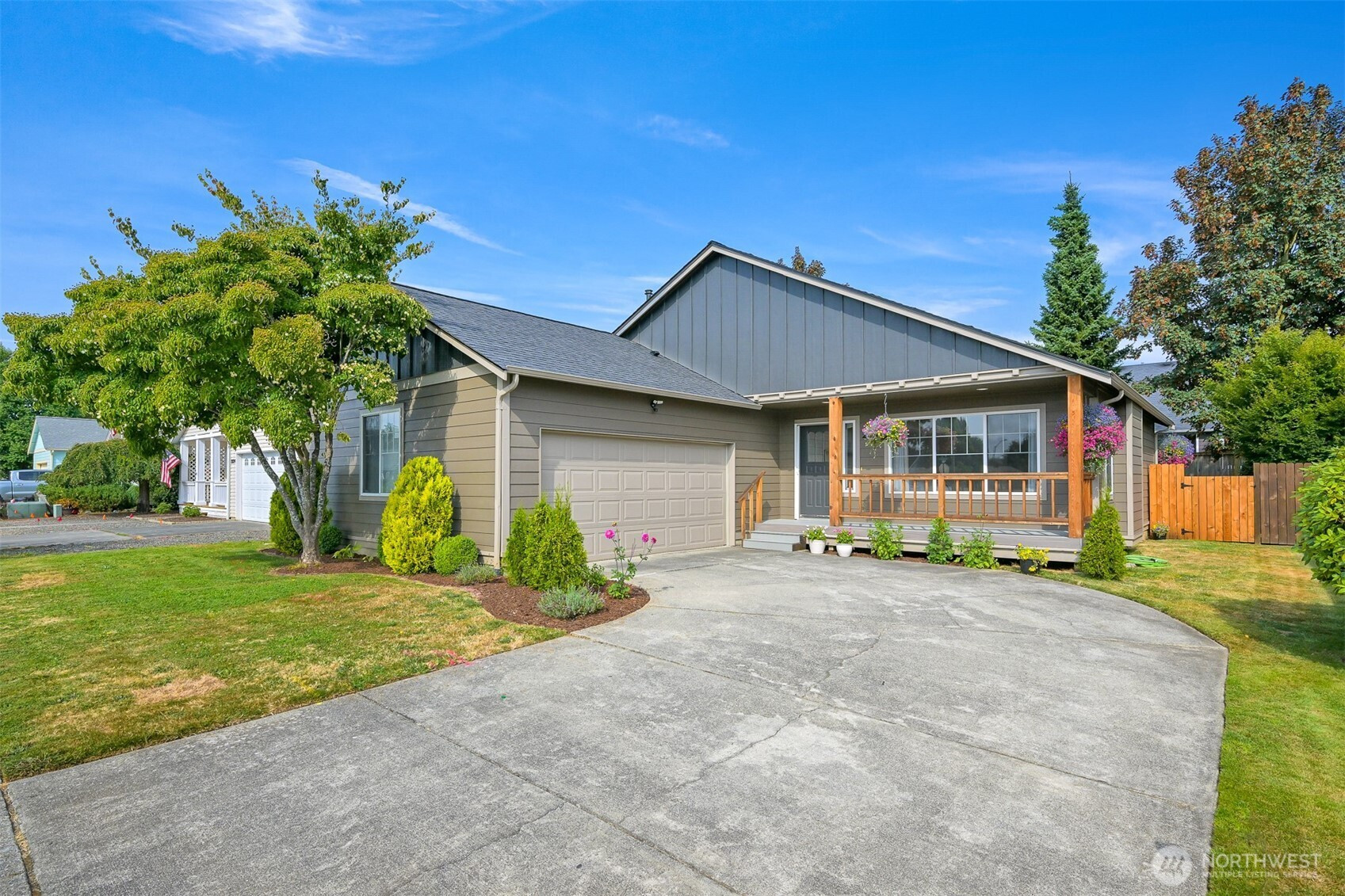 2012 Eastwood Way, Lynden, WA 98264