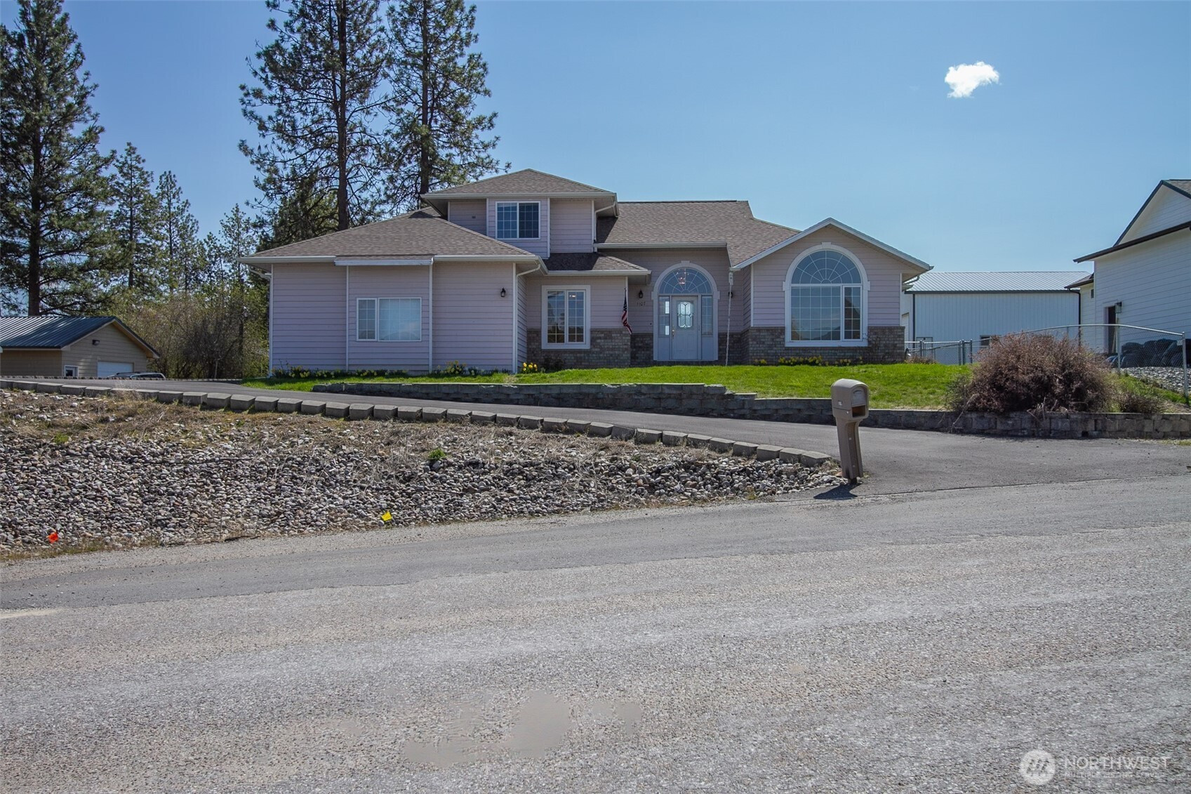 1107 Pinebrook Drive, Chewelah, WA 99109