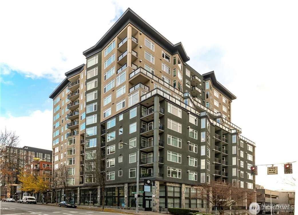 2607 Western Avenue, Seattle, WA 98121