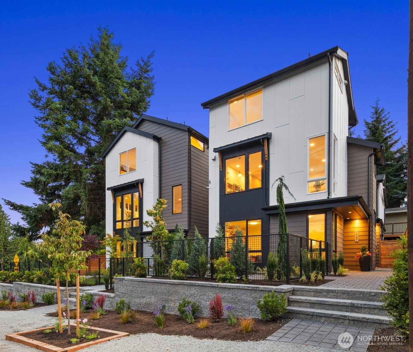 2667 51st Avenue SW, Seattle, WA 98116