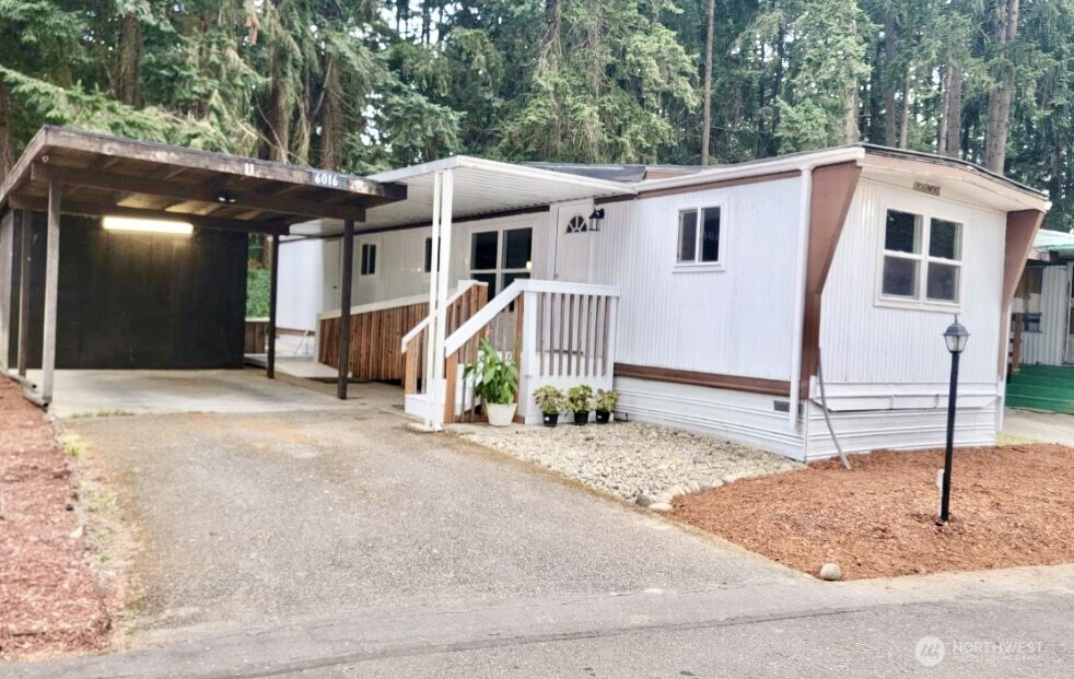 6016 79th Street Ct E, Puyallup, WA 98371