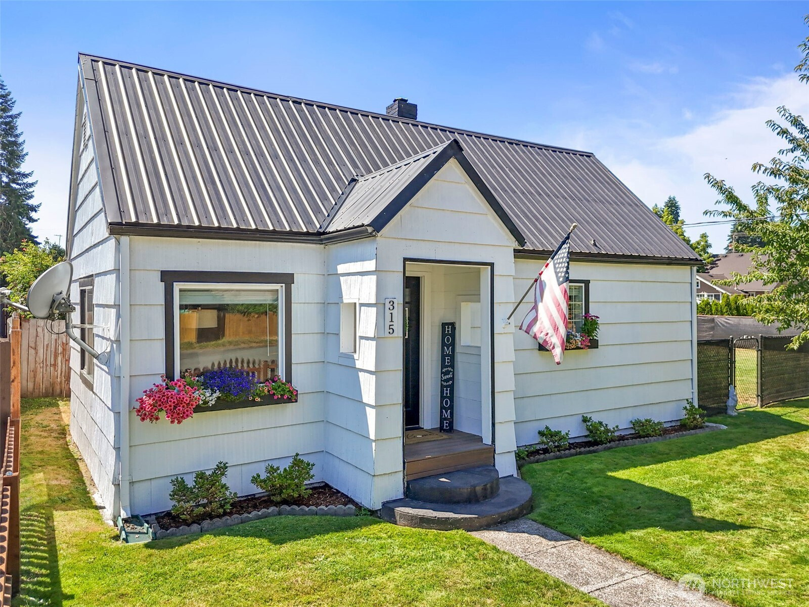 315 Varner Avenue SE, Orting, WA 98360