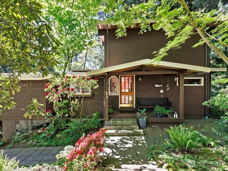 6418 E Mercer Way, Mercer Island, WA 98040