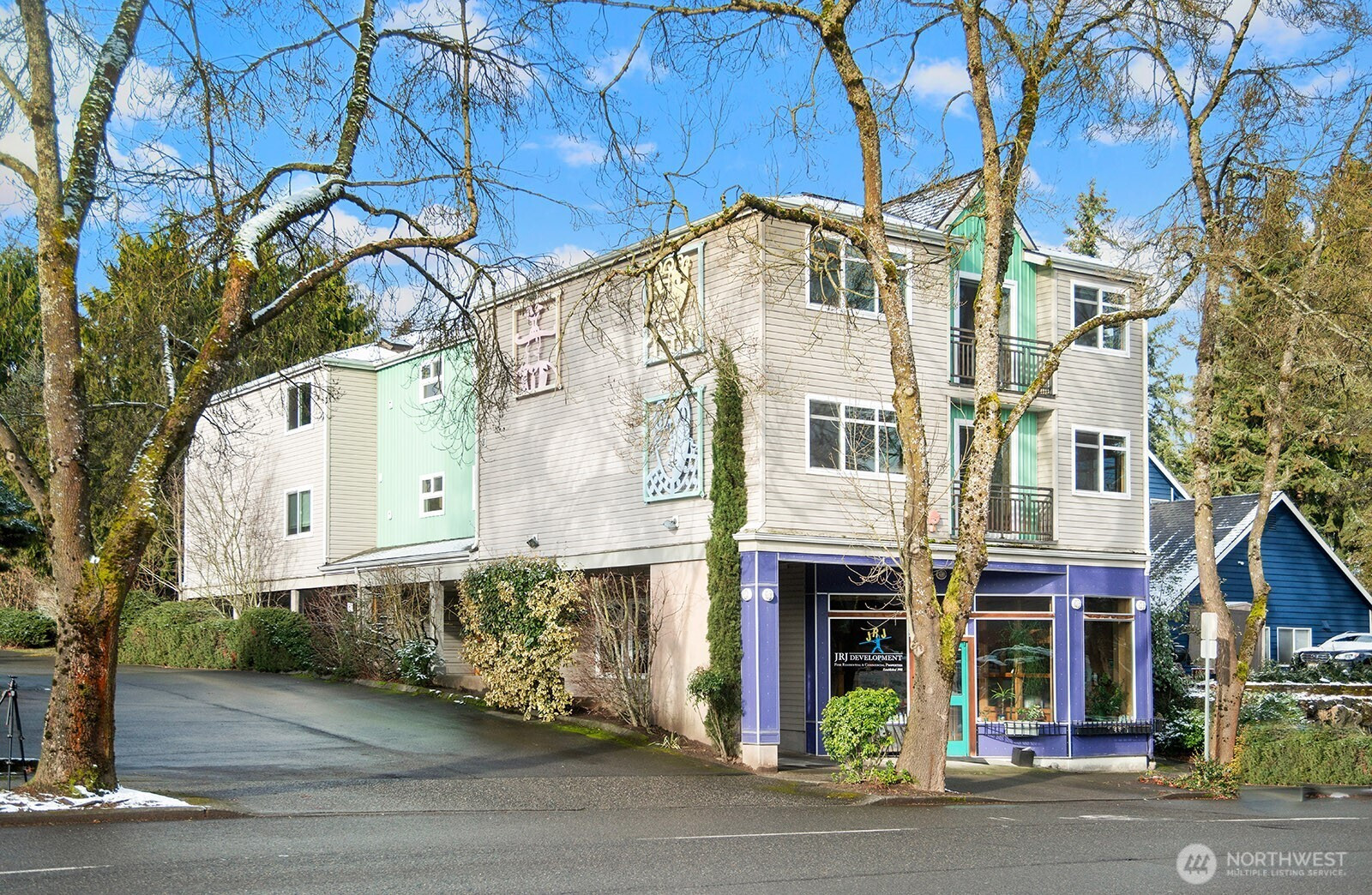 9517 35th Avenue NE, Seattle, WA 98115