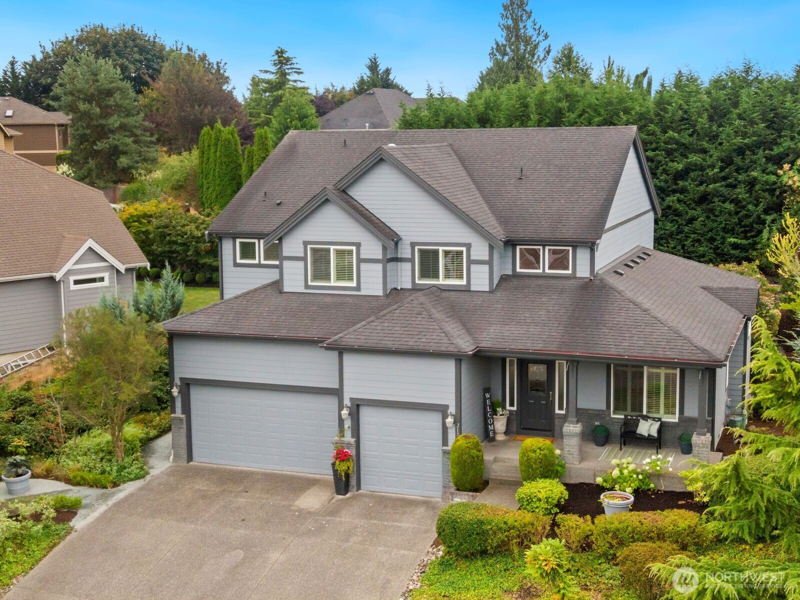 21706 Quiet Water Loop, Lake Tapps, WA 98391