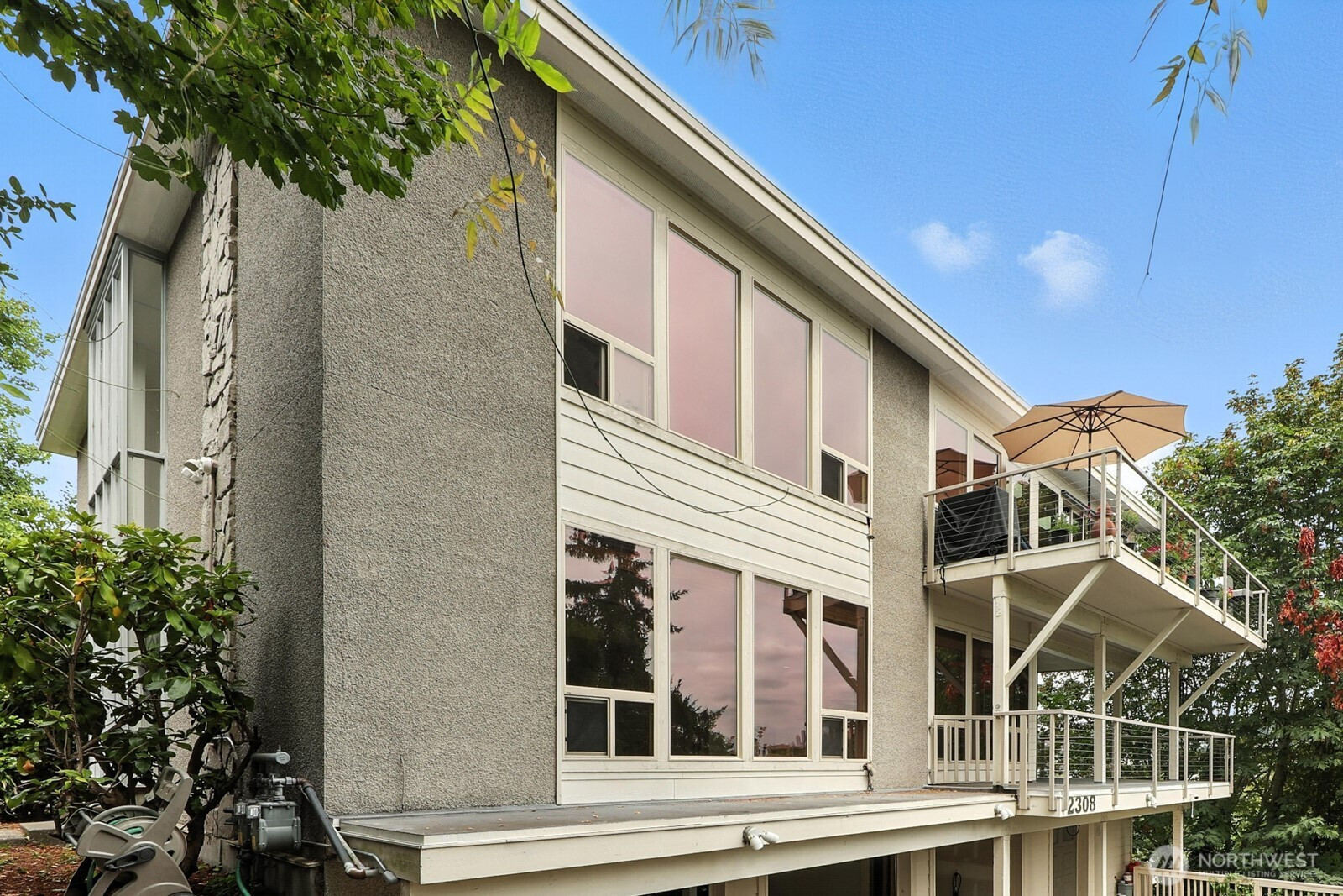 2308 W Wheeler Street, Seattle, WA 98199