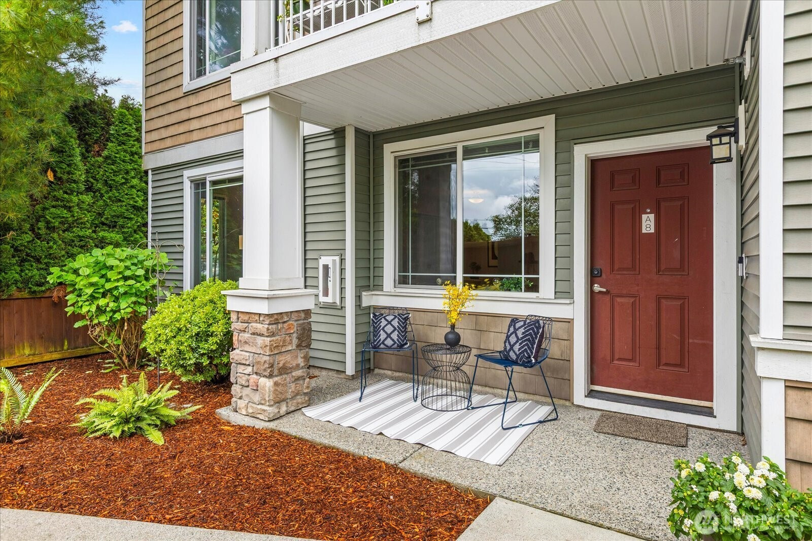 15720 Manor Way, Lynnwood, WA 98087