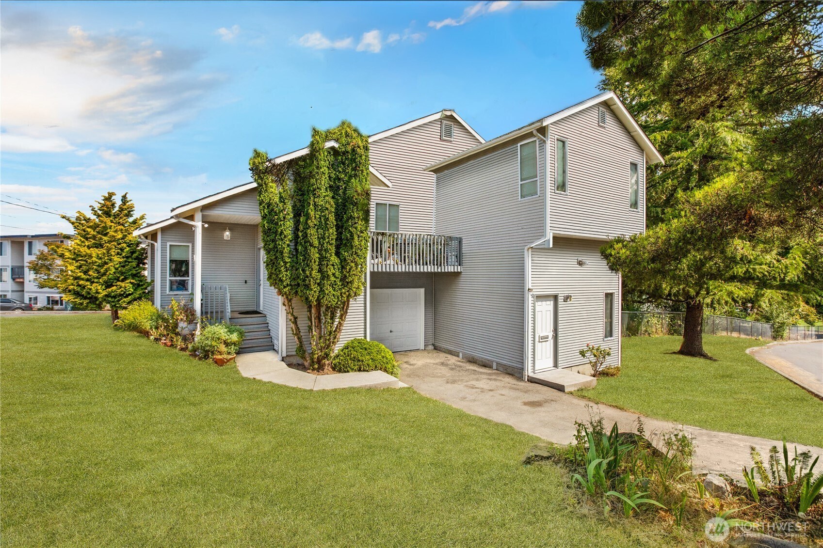 2621 10th Street, Everett, WA 98201