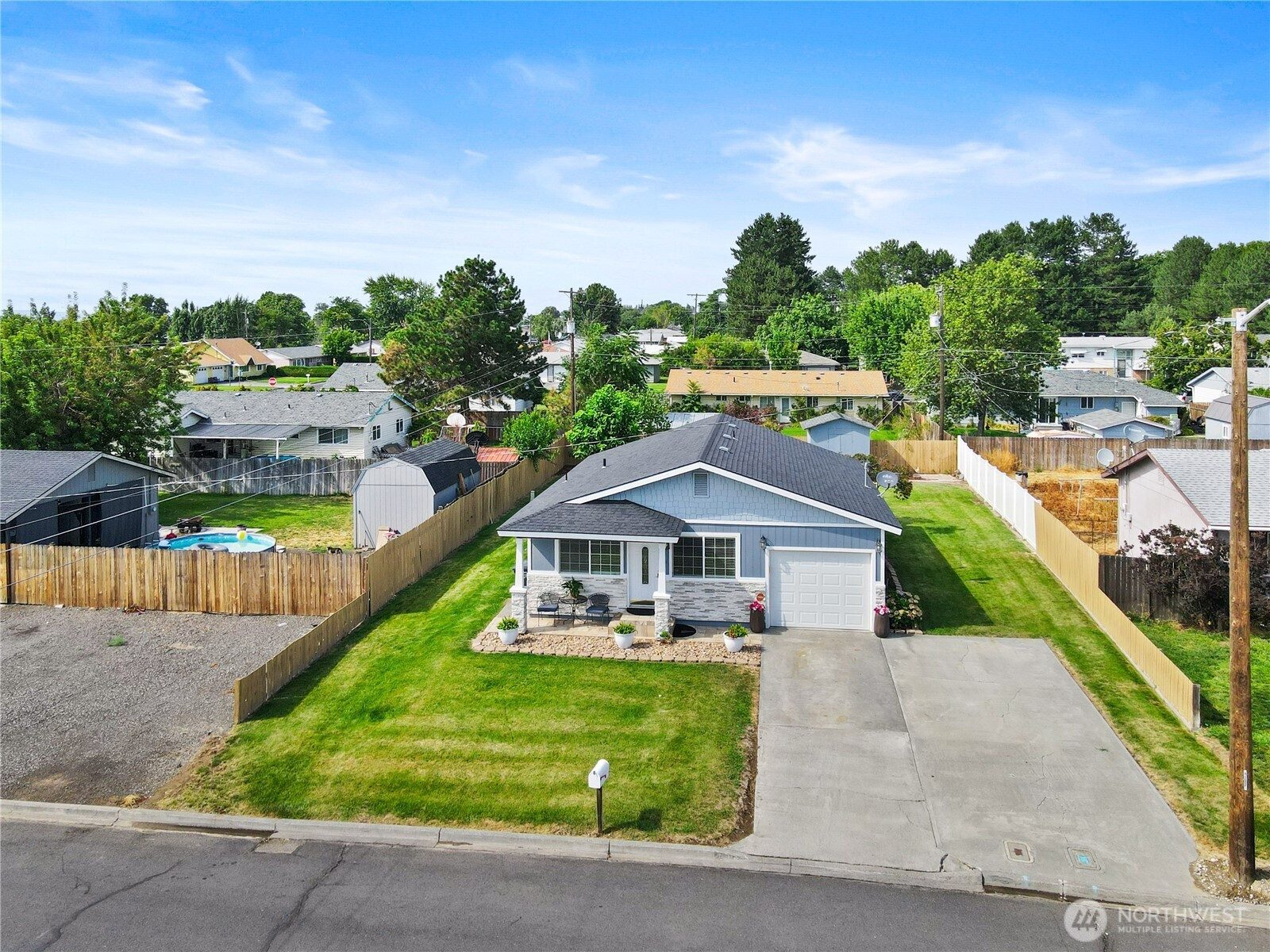 415 E Sylvan Drive, Othello, WA 99344