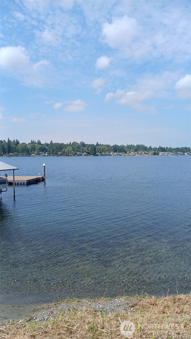 426 S Lake Stevens Road, Lake Stevens, WA 98258