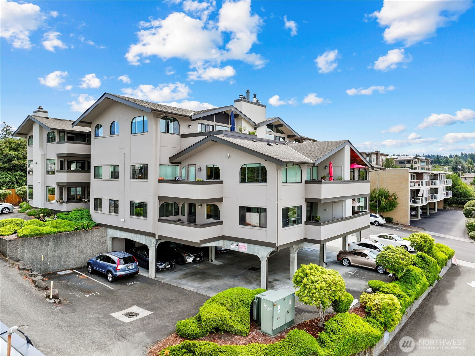 523 Maple Street, Edmonds, WA 98020