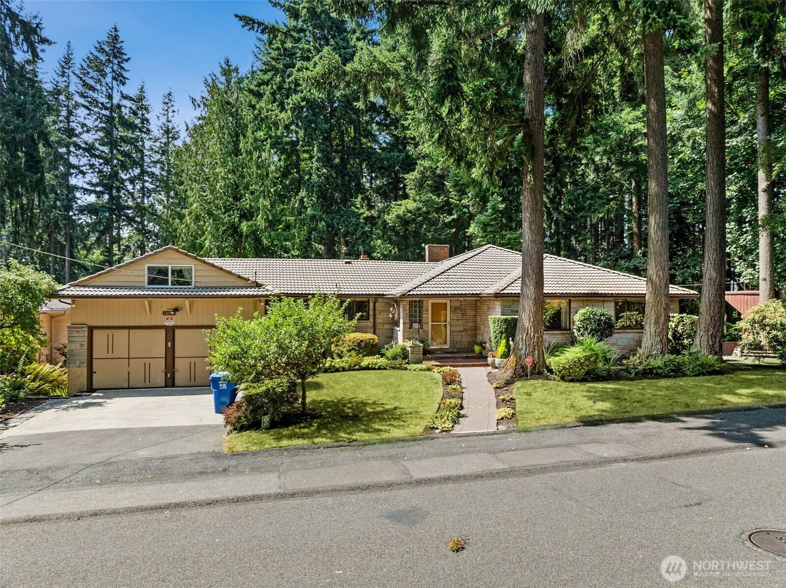 13237 8th Avenue NW, Seattle, WA 98177