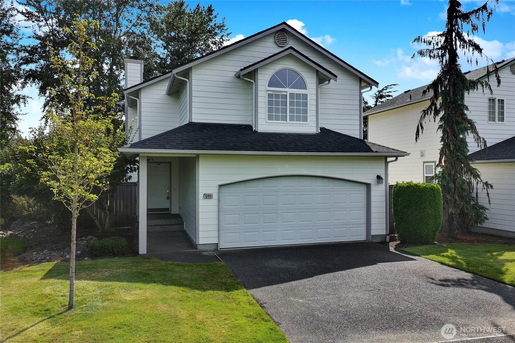 10901 36th Avenue Ct E, Tacoma, WA 98446
