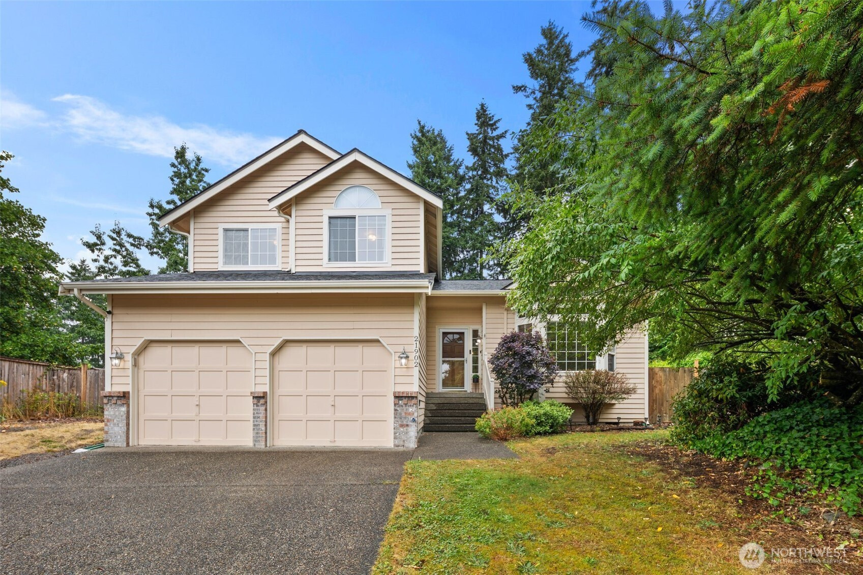 21902 117th Street Ct E, Bonney Lake, WA 98391