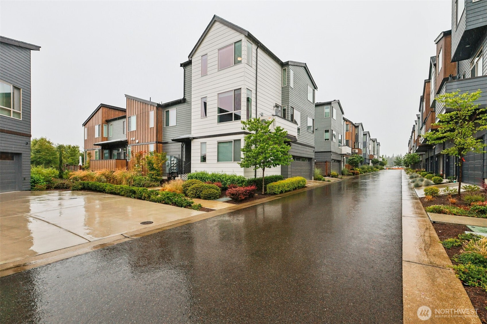 32742 Hemlock Avenue SE, Black Diamond, WA 98010