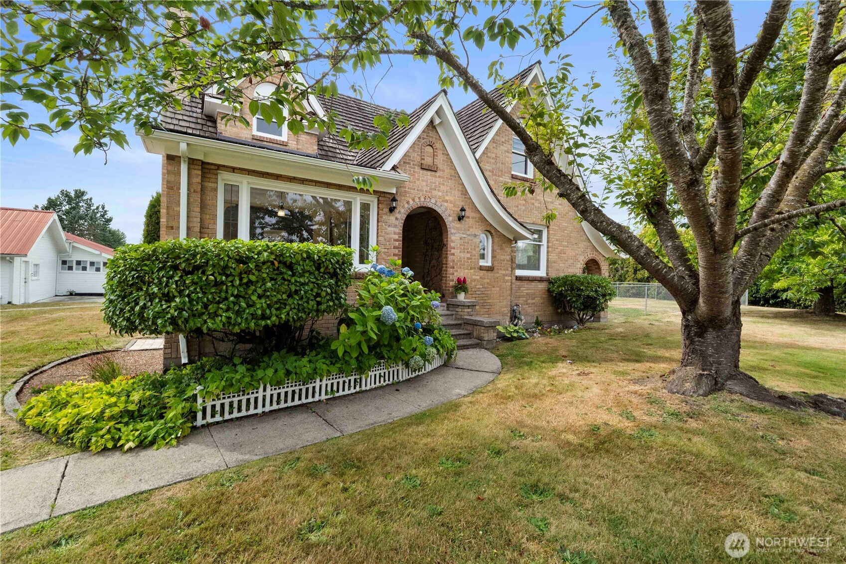 46919 244th Avenue SE, Enumclaw, WA 98022