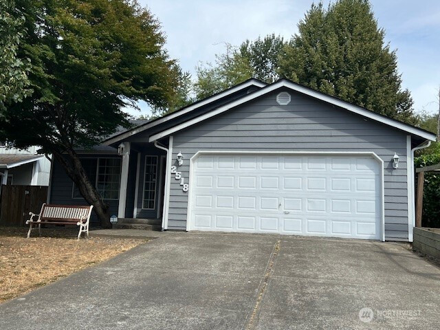 2518 Barrington Court NE, Olympia, WA 98506