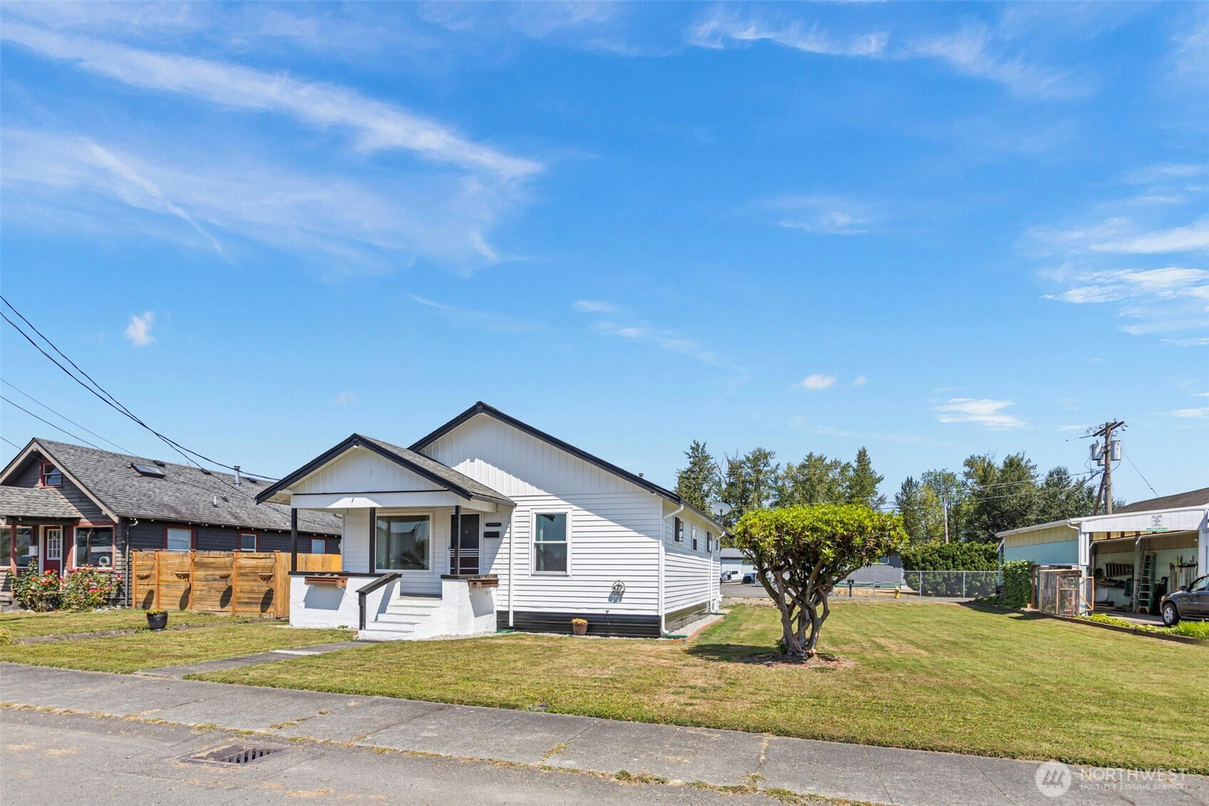 349 Rainier Avenue, Enumclaw, WA 98022