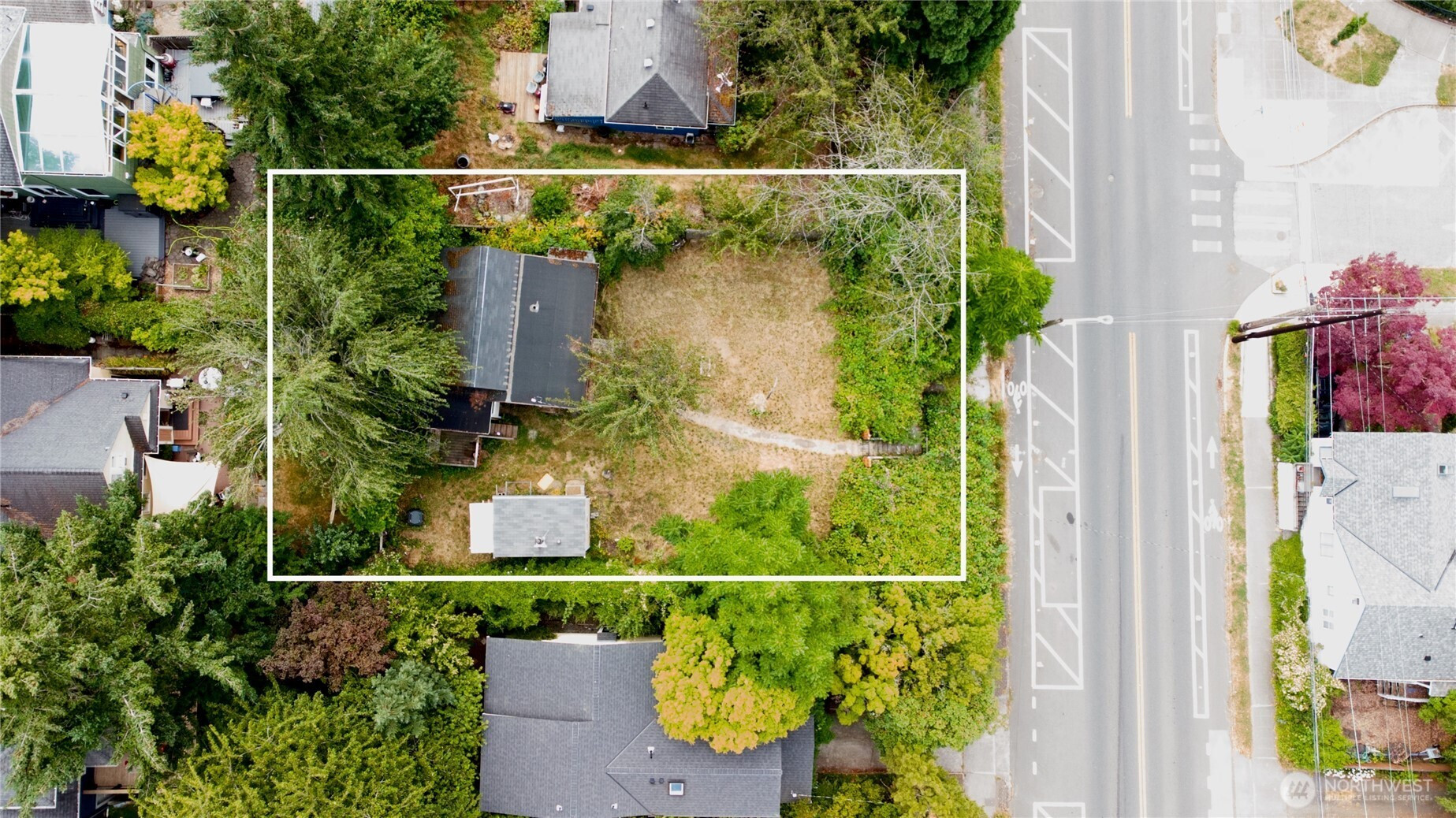 6814 15th Ave NE, Seattle, WA 98115