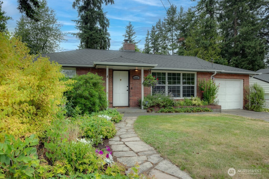 2602 NE 133rd Street, Seattle, WA 98125
