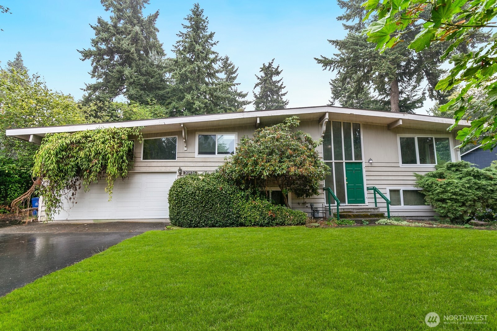 20926 Marine View Drive SW, Normandy Park, WA 98166