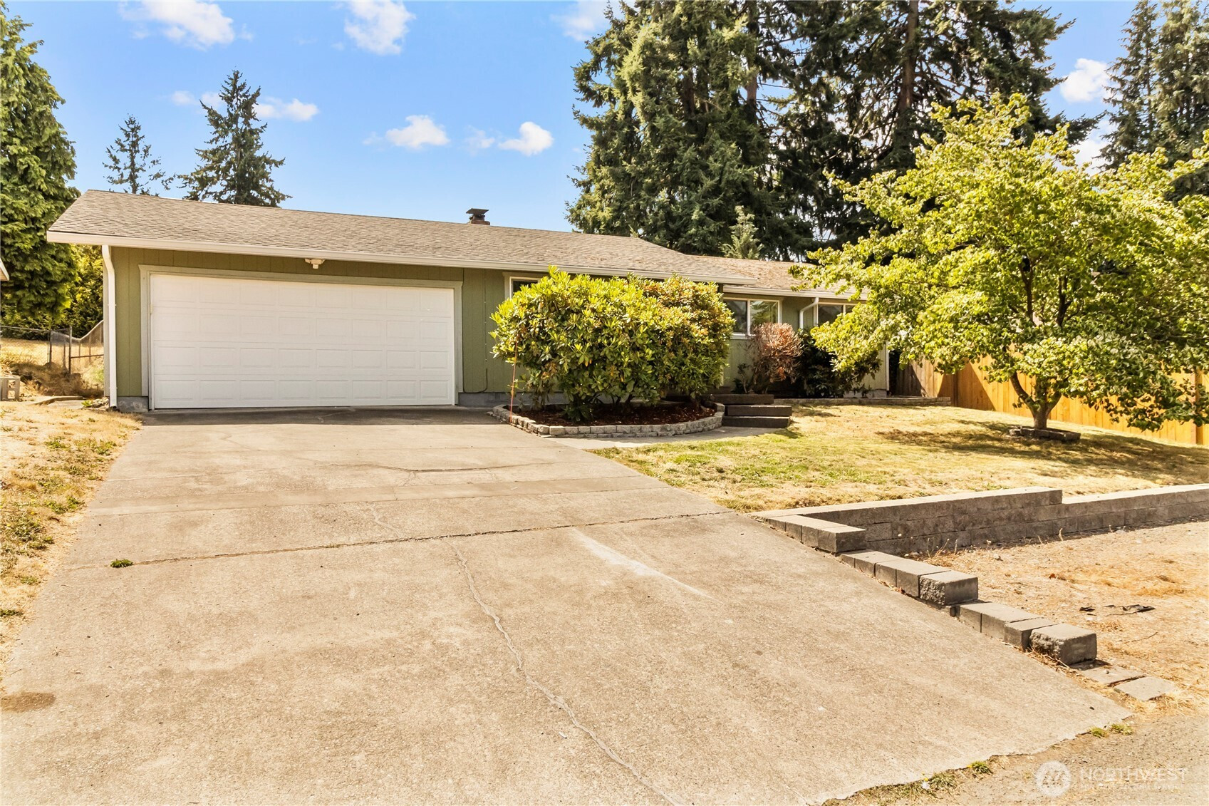 8523 Quinault Drive NE, Olympia, WA 98516
