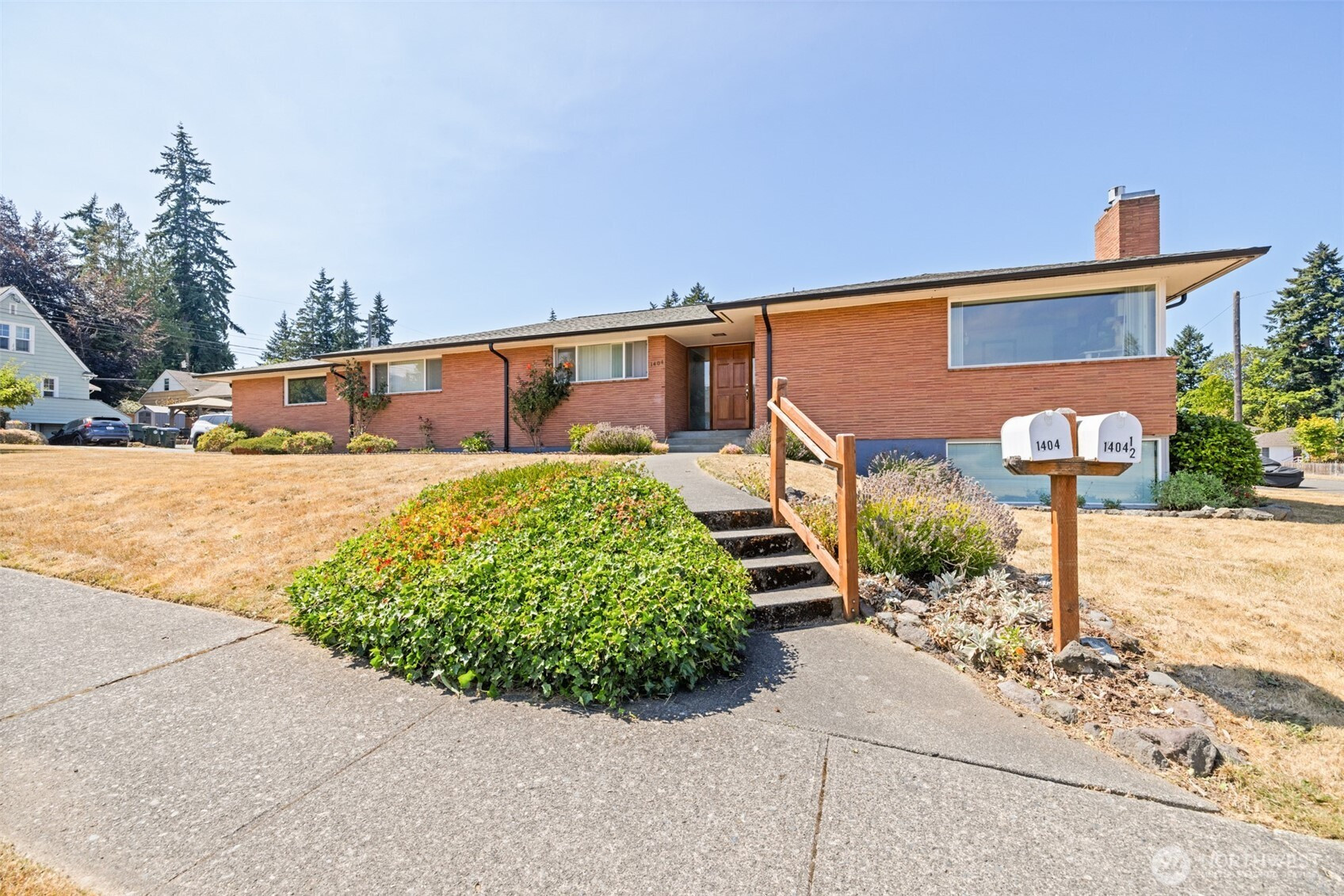 1404 S Cherry Street, Port Angeles, WA 98362