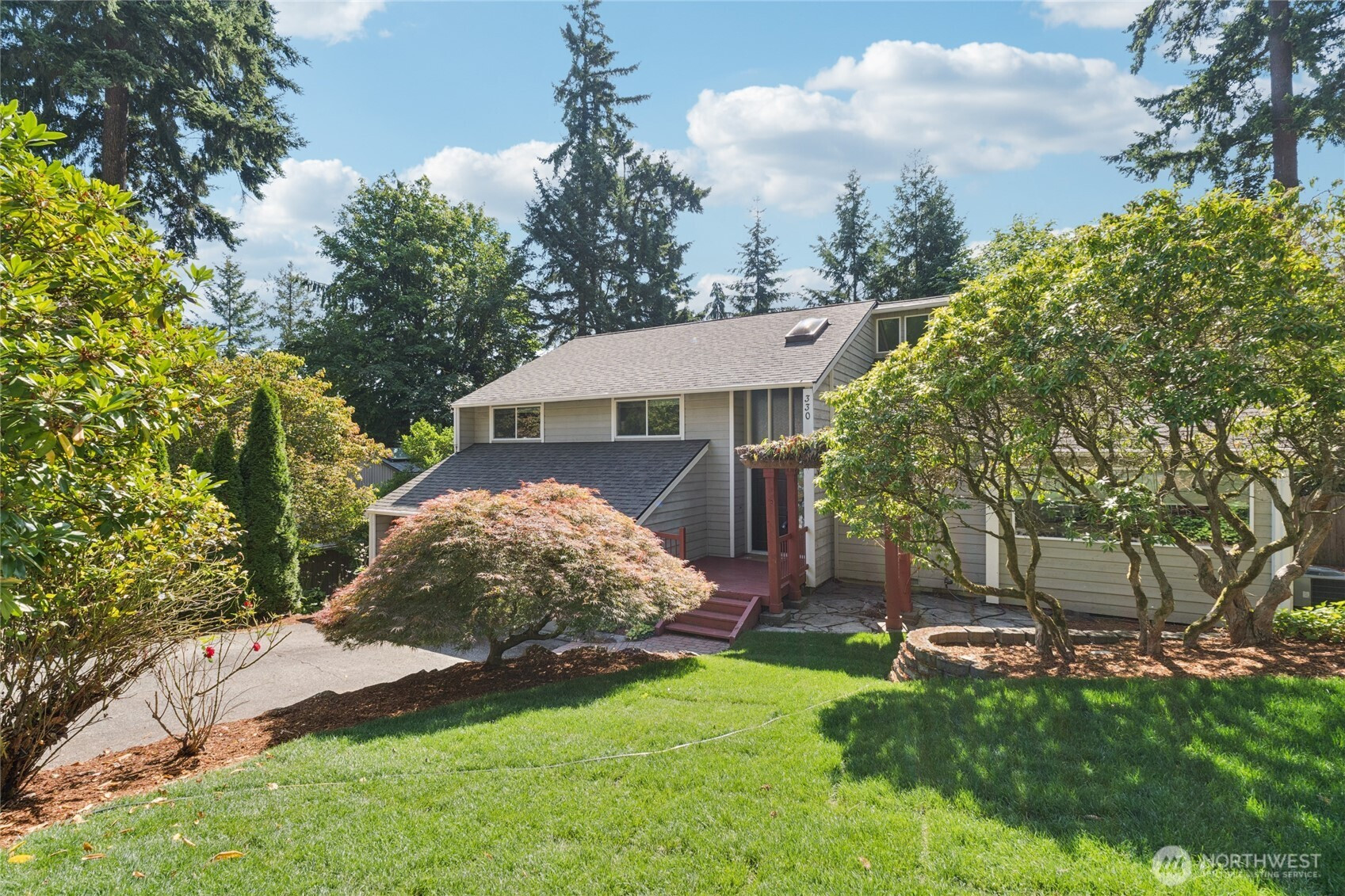 330 221st Street SE, Bothell, WA 98021