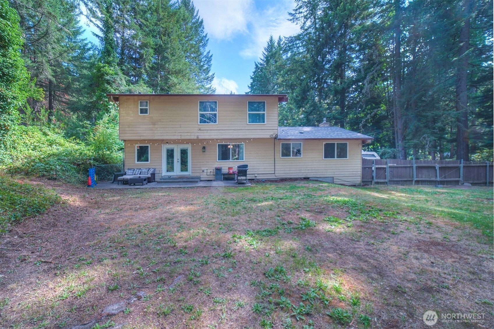 1700 NW Marmot Ct, Silverdale, WA 98383