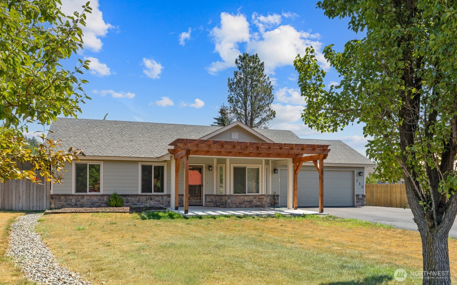 280 Blue Agate Ln, Ronald, WA 98940
