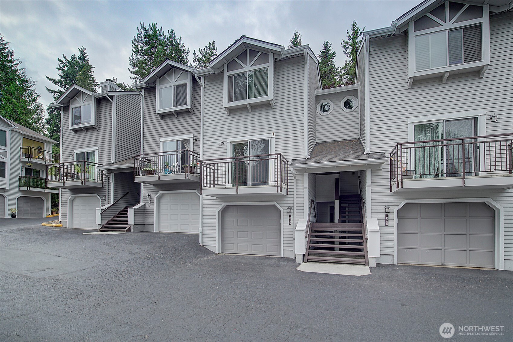 12735 NE 171st Lane, Woodinville, WA 98072