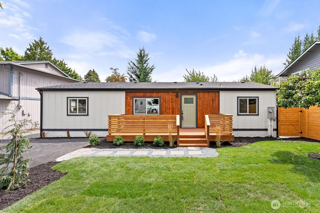 1013 SW 124th Street, Seattle, WA 98146