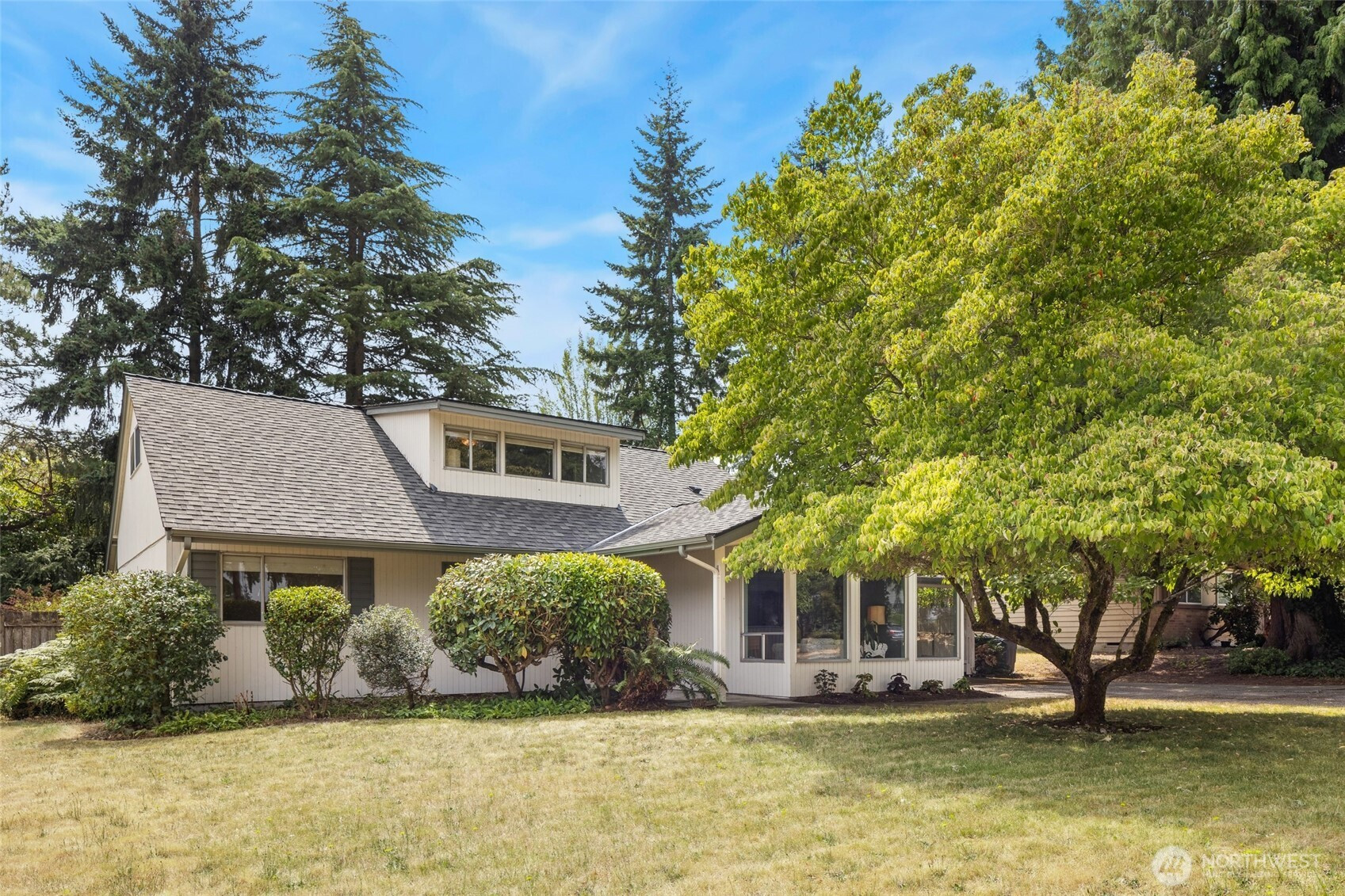 15327 NE 1ST Street, Bellevue, WA 98007