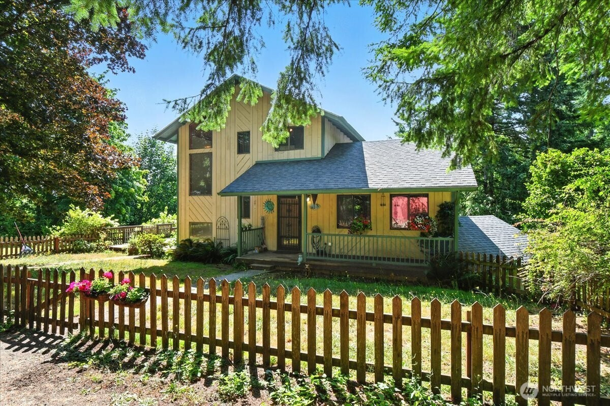 224 Grayling Drive, Woodland, WA 98674