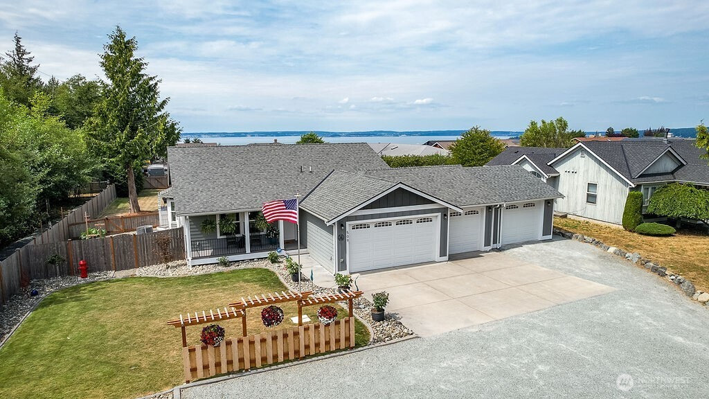 509 Island View Drive, Camano Island, WA 98282