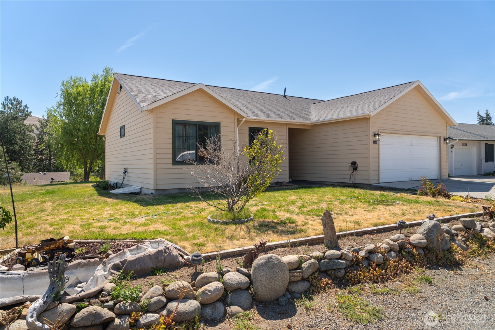 645 5th Avenue S, Okanogan, WA 98840
